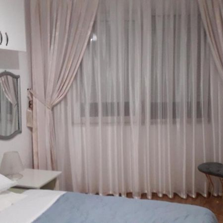 Lili50 Apartman Plovdiv Kültér fotó
