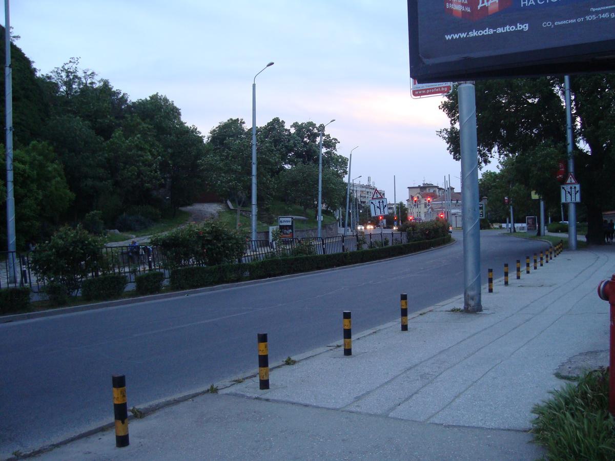 Lili50 Apartman Plovdiv Kültér fotó