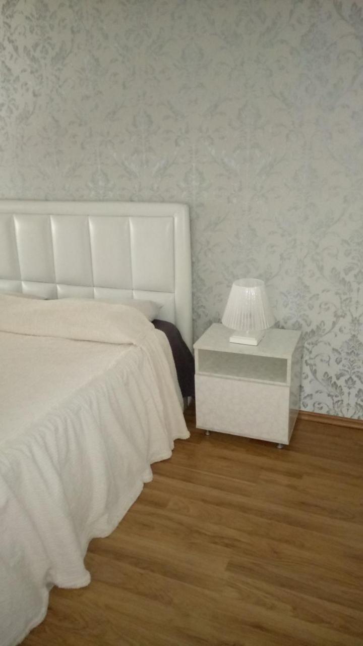 Lili50 Apartman Plovdiv Kültér fotó